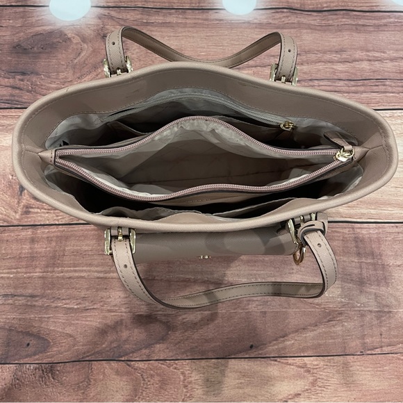 Michael Kors Medium Fawn Leather Tote - Picture 8 of 16